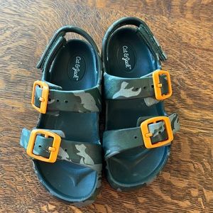 Cat & Jack Sandal Birkenstock Look-a-like Camo 10